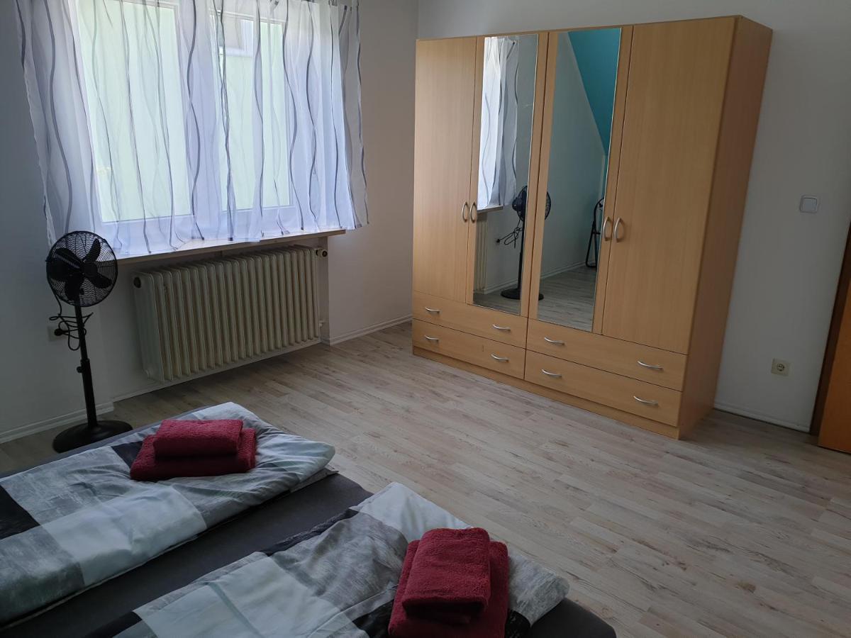 Grosszuegige Ferienwohnung In Furth Im Wald Luaran gambar